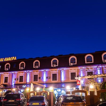 Hotel Europa Târgu Jiu Екстериор снимка