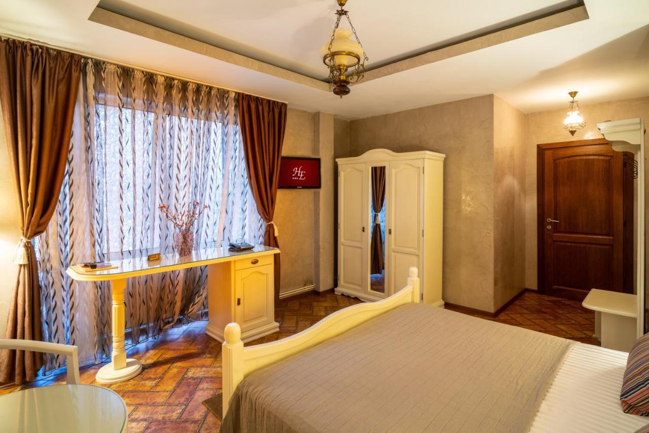 Hotel Europa Târgu Jiu Екстериор снимка